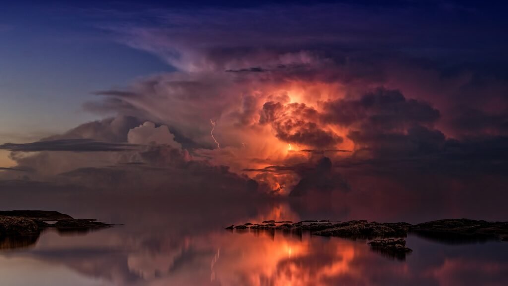 thunderstorm, ocean, lightning-3440450.jpg